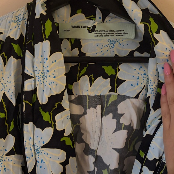 Off-White Floral Robe💎 - Picture 5 of 6